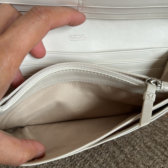 Coach long wallet - Picture 10 of 10
